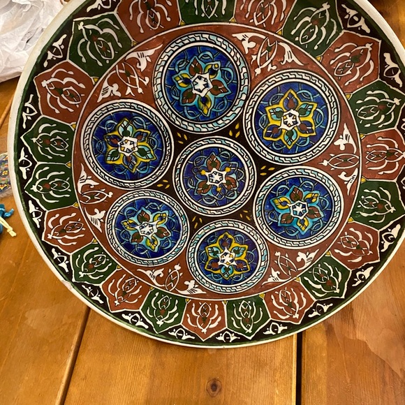 Two 13” Vintage Hand Painted Turkish Plates - Picture 7 of 15